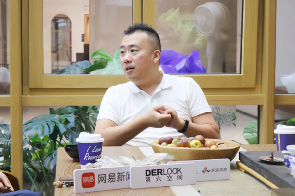 第六空間總經(jīng)理戴福來(lái)對(duì)話瑞明柚木窗，共談行業(yè)發(fā)展前景